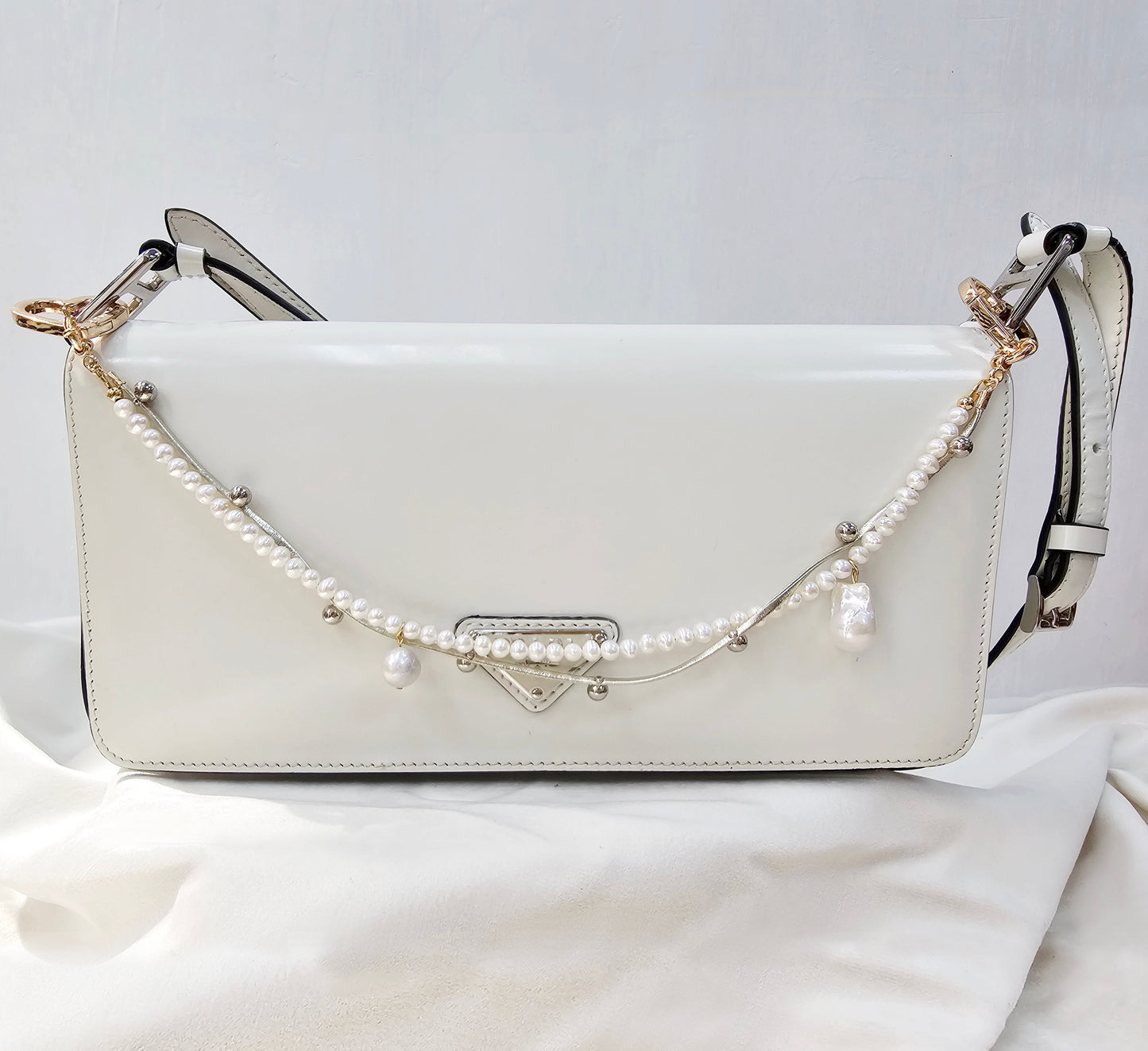 Freshwater Pearl With Baroque Pearls Bag Charm
